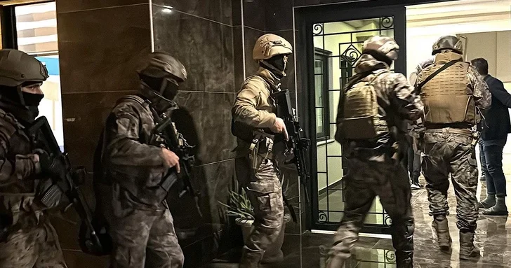 TRT Haber: спецслужбы задержали готовивших теракт в Дамаске боевиков ИГ