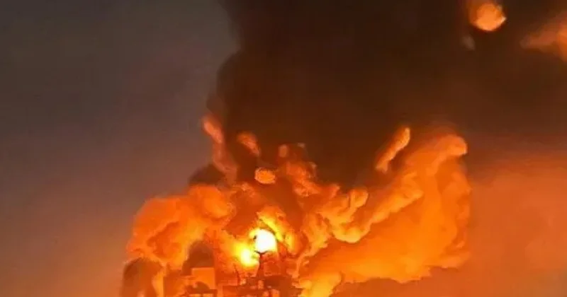 Взрыв на танкере у берегов Кувейта