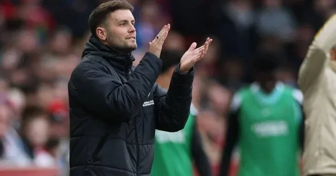 Premyer liqa klubunun məşqçisi futbolda təmiz vaxt ın tətbiq olunmasını istədi