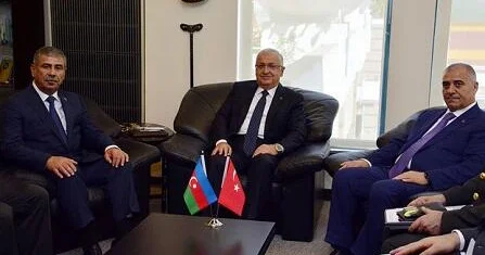 Türkiyə MN rəhbəri Zakir Həsənova zəng etdi