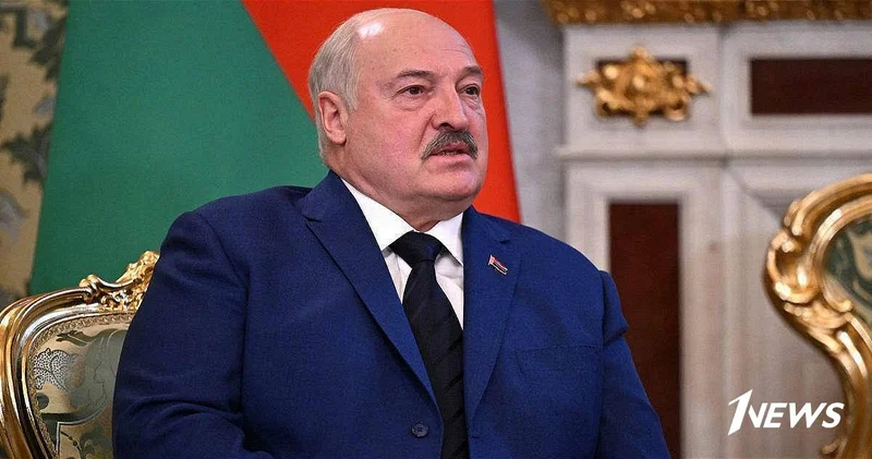 Лукашенко призвал белорусских женщин писать ему в TikTok, если их обидят мужчины ВИДЕО