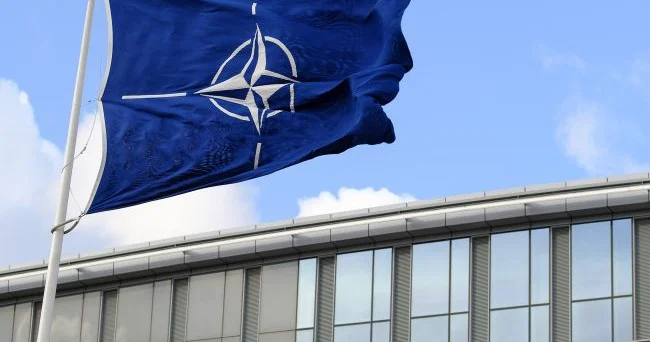 NATO İrana qarşı kollektiv müdafiəsinin 5 ci maddəsinə əsasən müharibəyə başlaya bilər