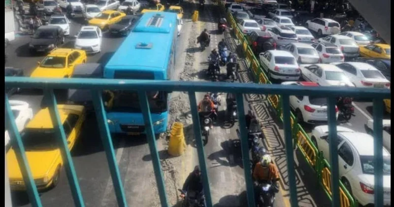 İnsanlar Tehranı tərk edir