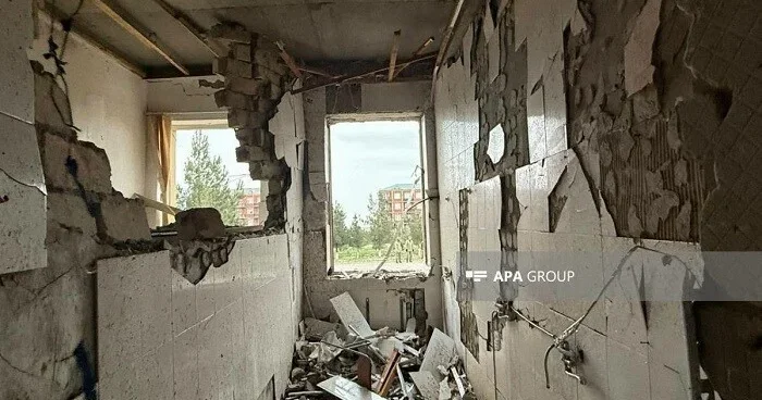 İranın zərbəsindən sonra məktəb bu günə düşdü Foto