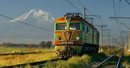 Армения обсуждает передачу железных дорог: Россия, Катар или Кувейт?