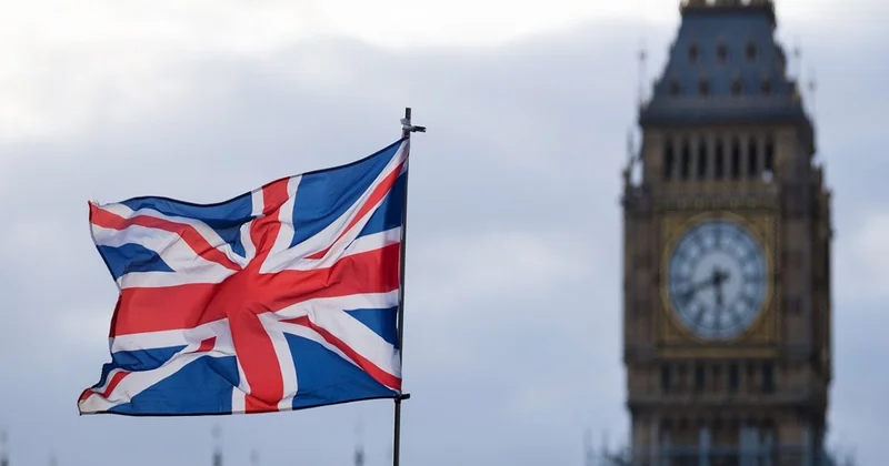 Böyük Britaniya bəzi diplomatlarını Bəhreyndən çıxarır