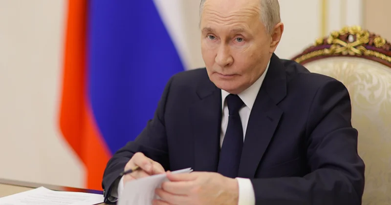 Опасный Telegram: Путин советует не пользоваться, а фронт требует