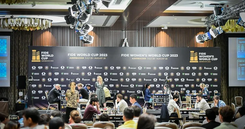 Кубок мира: Азербайджанский шахматист вышел в 1/4 финала