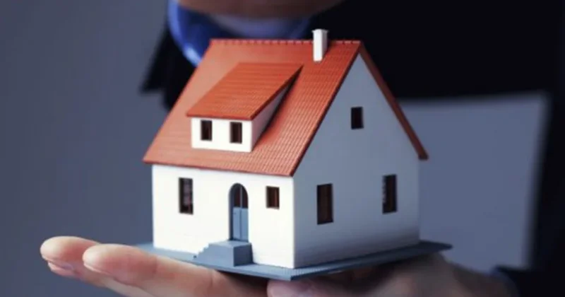 Sığorta şirkətlərinin çıxarış bəhanəsi 800 mindən çox tikili risk altındadır