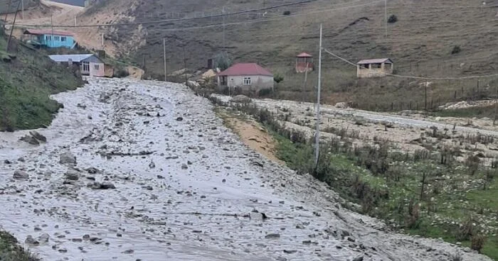Quba və Qusardan sel keçir