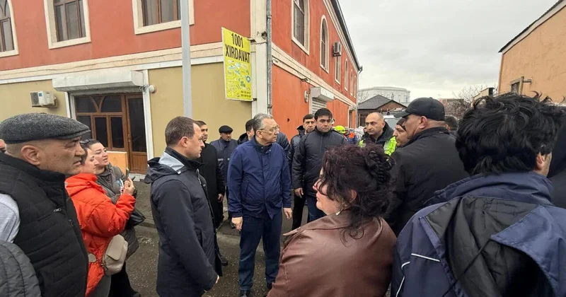 Эльдар Азизов ознакомился с ситуацией в поселке Кешля ФОТО