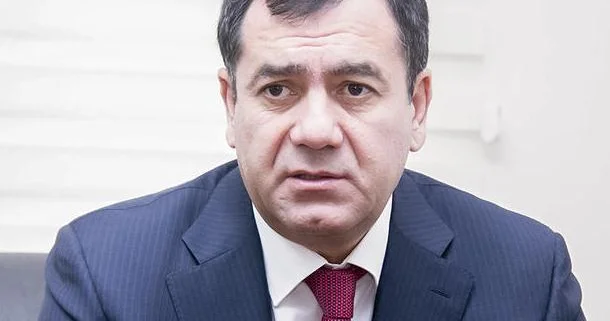 Partiya sədrindən deputatın deportuna etiraz: Əgər Azər Badamovun girişinə qadağa qoyulmuşdusa...