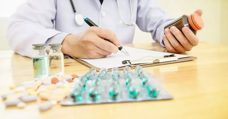 Professor: İcbari tibbi sığorta paketinə daxil olan dərman vasitələri xəstəliklər üzrə açıqlanmalıdır