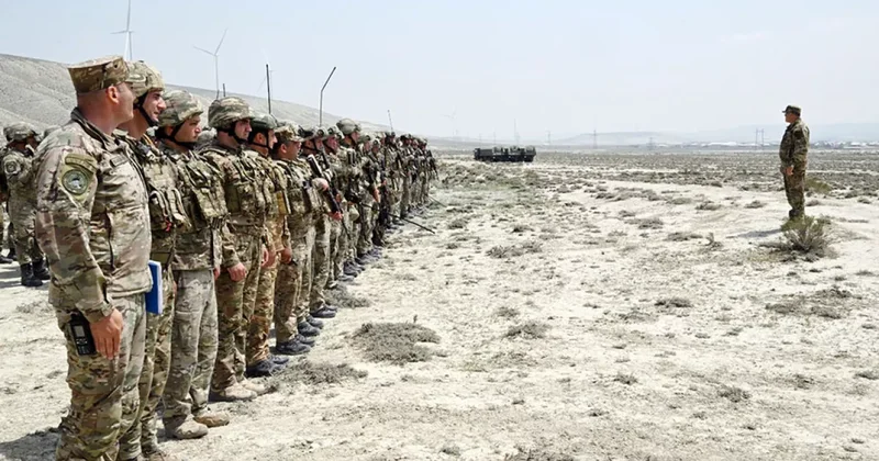 Учения морской пехоты ВС Азербайджана: боевая тревога, атака и захват позиций Видео / ФОТО