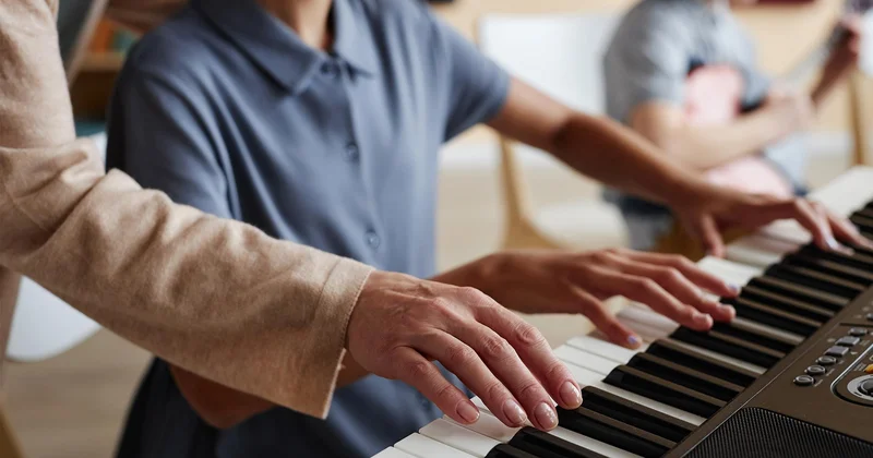 Musiqi məktəblərində yalnız ali təhsillilər dərs deyəcək! Nazir planları AÇIQLADI