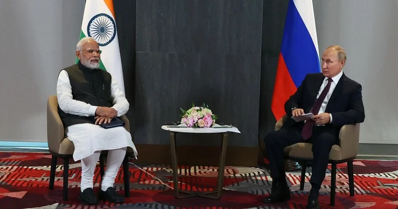 Putin və Modi Pahalqamdakı terror aktını müzakirə ediblər
