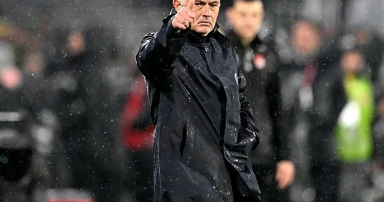 Ərəblərdən Mourinyoya cəlbedici təklif