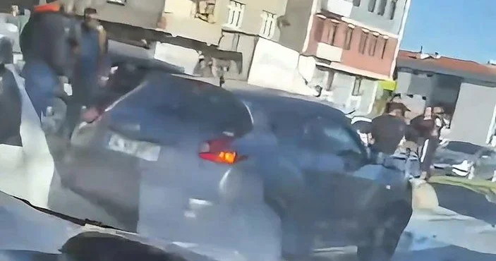 Ön oturacağa oturan 3 yaşlı uşaq qəzada öldü FOTO