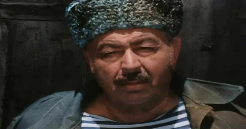 Erməni ssenaristi Bakıdan qovdu, mükafatdan imtina etdi Gizlincə dəfn edilən Xalq artisti