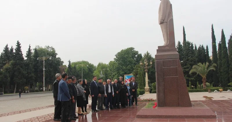 Yevlaxdan bir qrup şəhid ailəsi müalicə və reablitasiya üçün Naftalana göndərilib