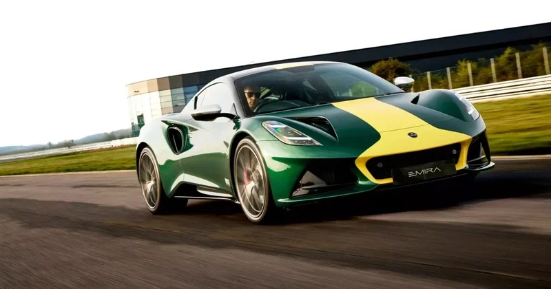 Lotus xüsusi avtomobil buraxdı