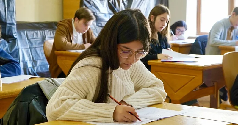 Bakıda məzunlar ən çox bu iki universitetə qəbul olunub