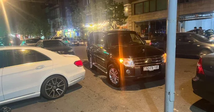 Maşını harada oldu saxlayıb “yoxa çıxdı”, sürücünü dəqiqələrlə gözlətdi VİDEO