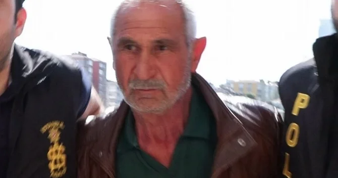 Özgür Özelə hücum edən şəxs 21 il əvvəl öz uşaqlarını qətlə yetiribmiş