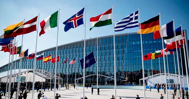 NATO ABŞ ın Amerika silahlarından istifadəni məhdudlaşdırmasından qorxur
