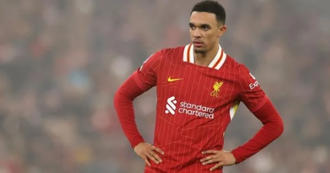 Trent Aleksander Arnold Liverpul dan gedir Rəsmi