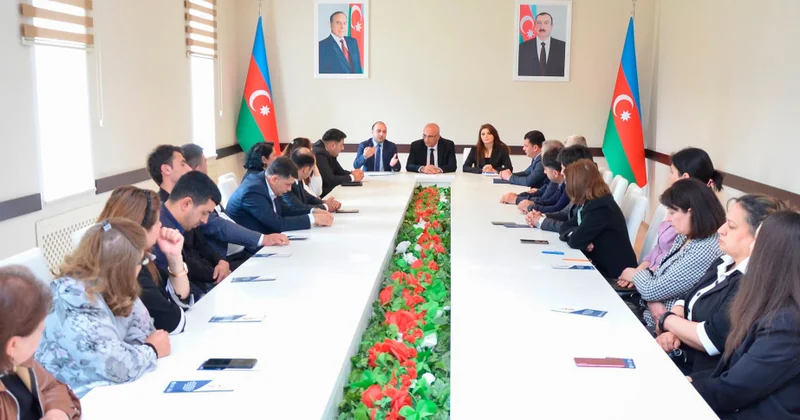Sabirabadda insan alverinə şərait yaradan səbəblərə dair dəyirmi masa keçirilib