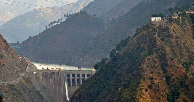 Pakistanı su ilə təmin edən bəndin qarşısı kəsildi