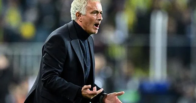 Çempion liqa başlamazdan əvvəl məlum idi Mourinyo