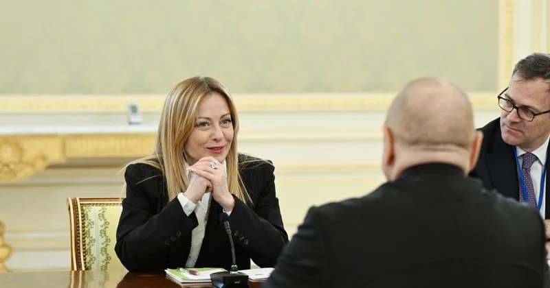 Ильхам Алиев поделился кадрами визита Мелони в Баку Minval Politika