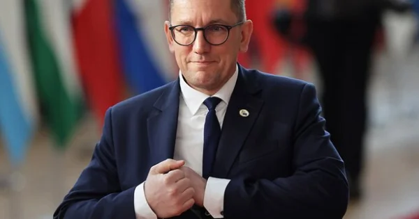 Премьер Эстонии отпразднует День Европы на границе с Россией