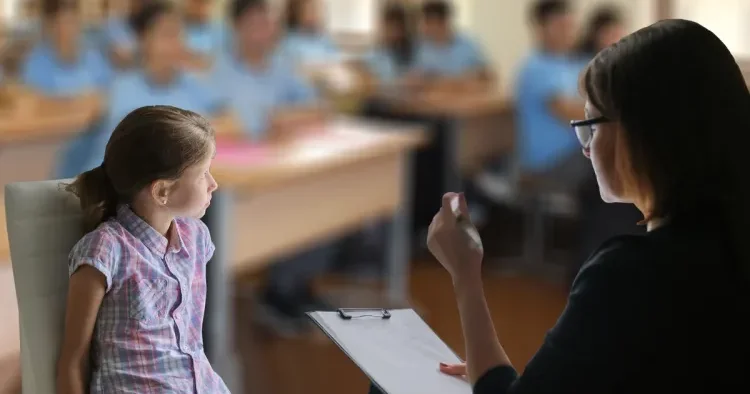 Müəllim durub psixoloqun işini görməməlidir AÇIQLAMA