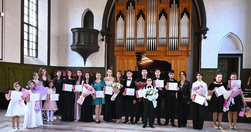 Filarmoniyanın aprel ayında keçirilmiş abonement konsertləri FOTO