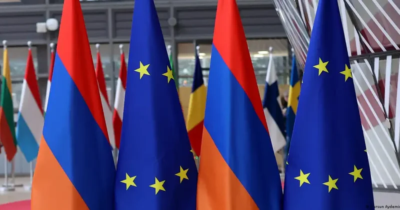“Ermənistanın Avropa kursu mürəkkəb geosiyasi mühitdə reallaşır“ “Deutsche Welle“