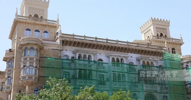 Bakı Abadlıq Xidməti bir sıra binaların rənglənməsi məsələsinə aydınlıq gətirib FOTO