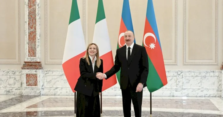 Meloninin İlham Əliyevlə danışıqları dünya mediasında