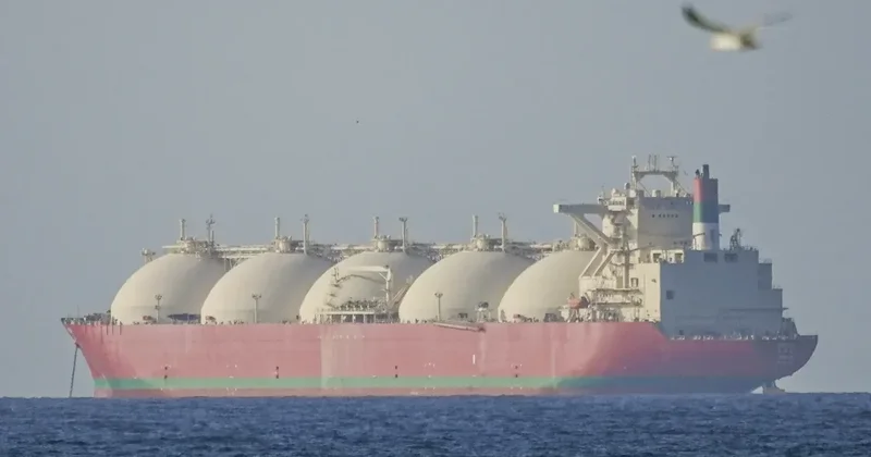 İndoneziya İran tankerləri ilə bağlı qərarını açıqladı