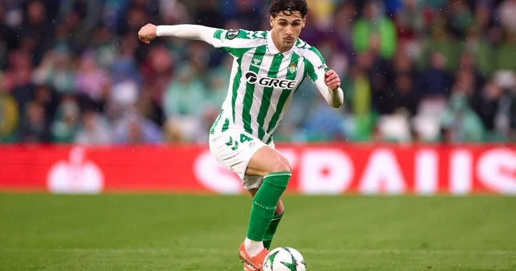 Atletiko 23 yaşlı futbolçu ilə razılığa gəldi