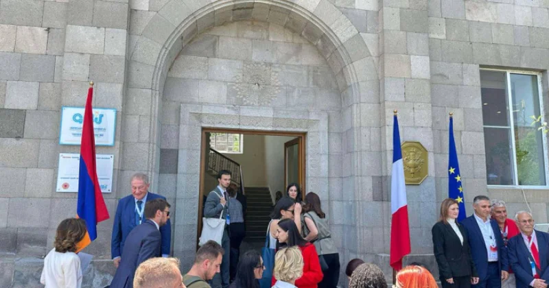 Diplomatik, yoxsa korporativ məqsəd