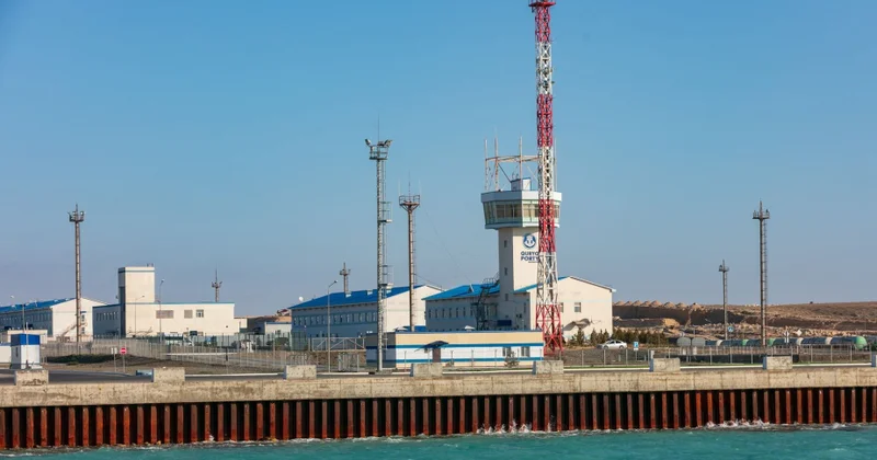 Qazaxıstanın Kurık limanı yükdaşımalar üzrə yeni rekorda imza atıb