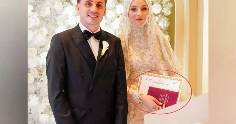 Aktüroğlunun toyundan yeni fotolar yayıldı Nigah sənədləri müzakirələrə səbəb oldu