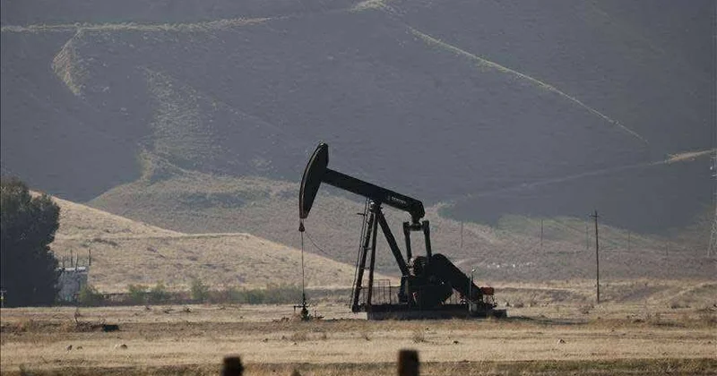 ABŞ nin ticari xam neft ehtiyatları 4,3 milyon barrel azalıb