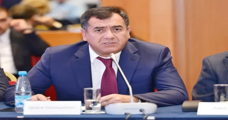 “Dövlət evlərin tikintisi üçün nəzərdə tutulan məbləği vətəndaşın hesabına köçürməlidir” Qüdrət Həsənquliyev