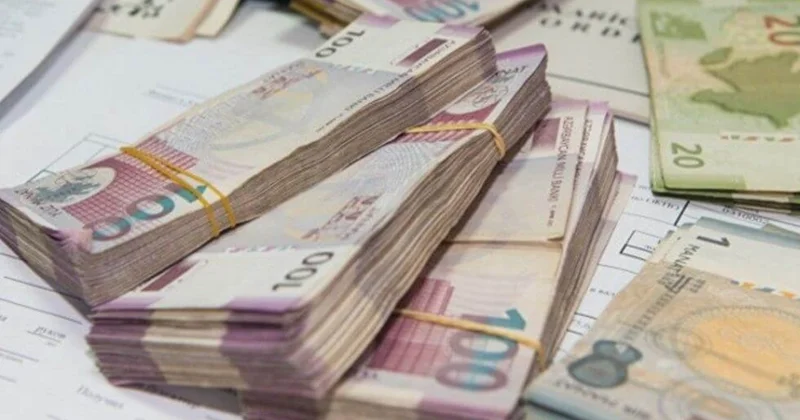 Dövlət büdcəsinin gəlirləri proqnozu 3,9 faiz üstələyib