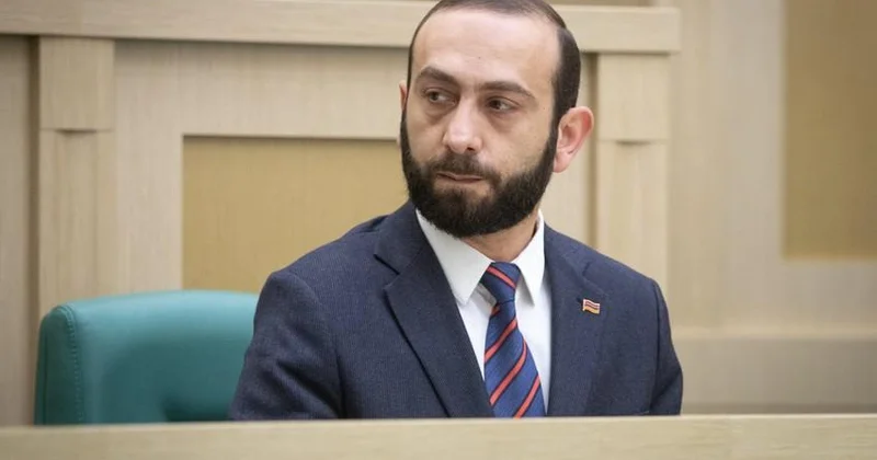 Mirzoyan Azərbaycanla sülh sazişinin imzalanmasına qarşı çıxanları sərt tənqid edib