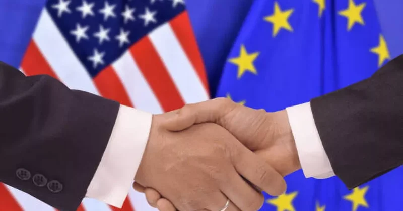 Politico: Брюссель намерен усилить сотрудничество с США в сфере ИИ
